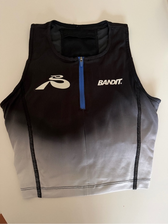Bandit Tops - Bandit Ombré Ares Crop